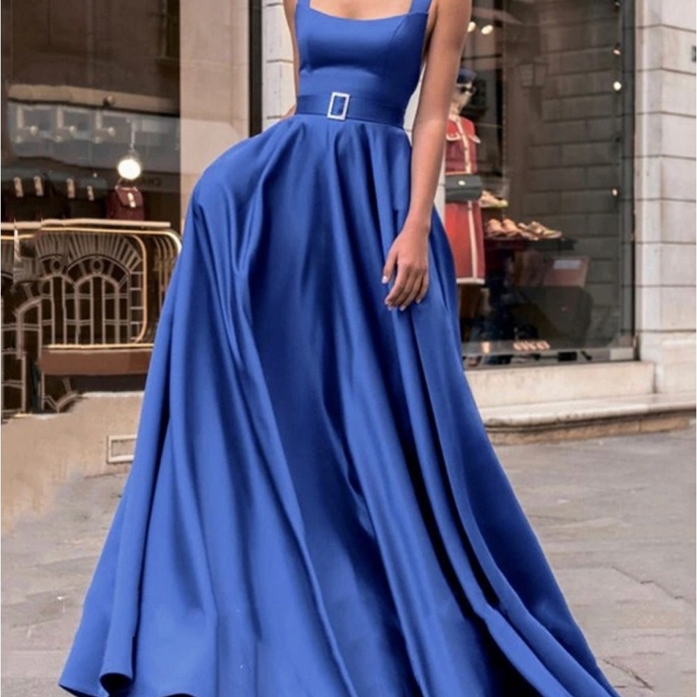 Sapphire blue evening gown, crisscross straps